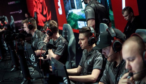 级俱乐部成 级俱乐部成