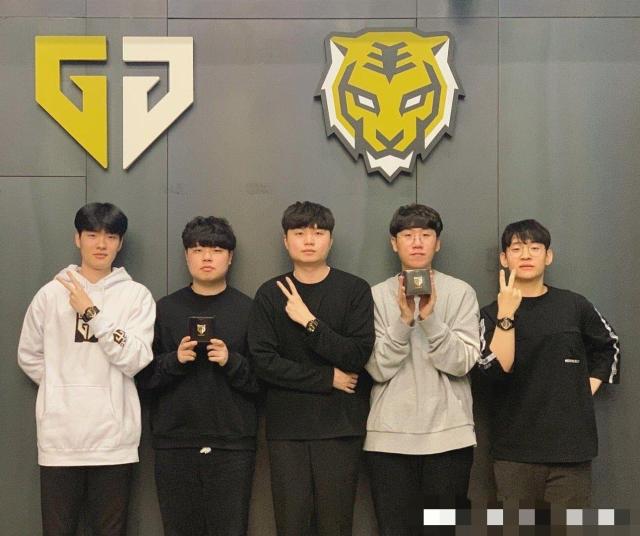 对抗与智慧 对抗与智慧