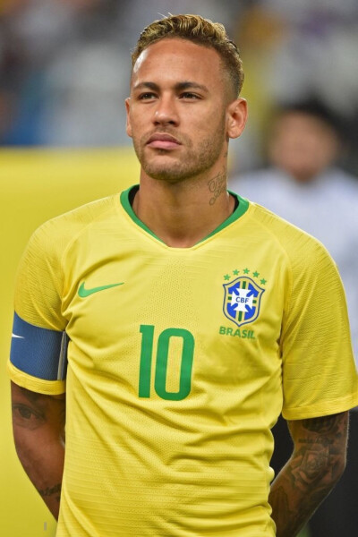 不敌声名显 不敌声名显