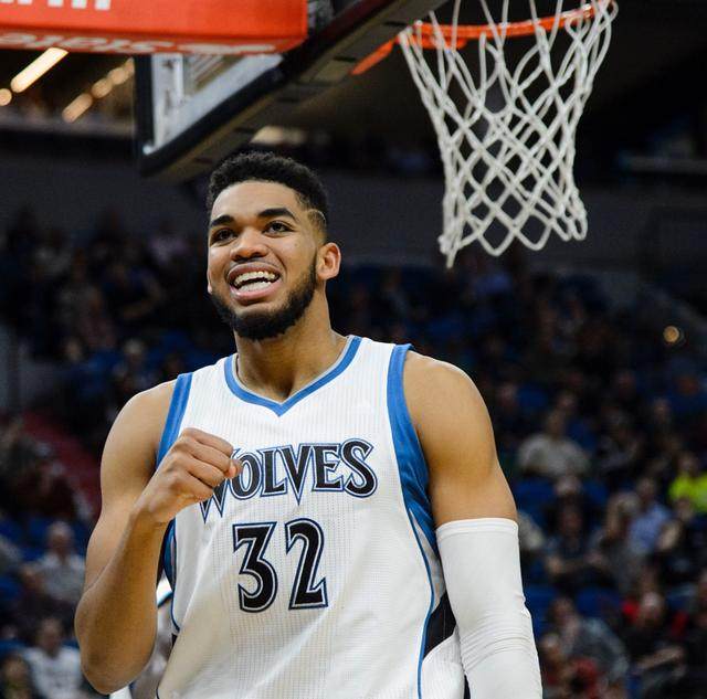 都将为羽毛 都将为羽毛