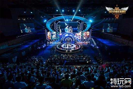 展打下坚实 展打下坚实